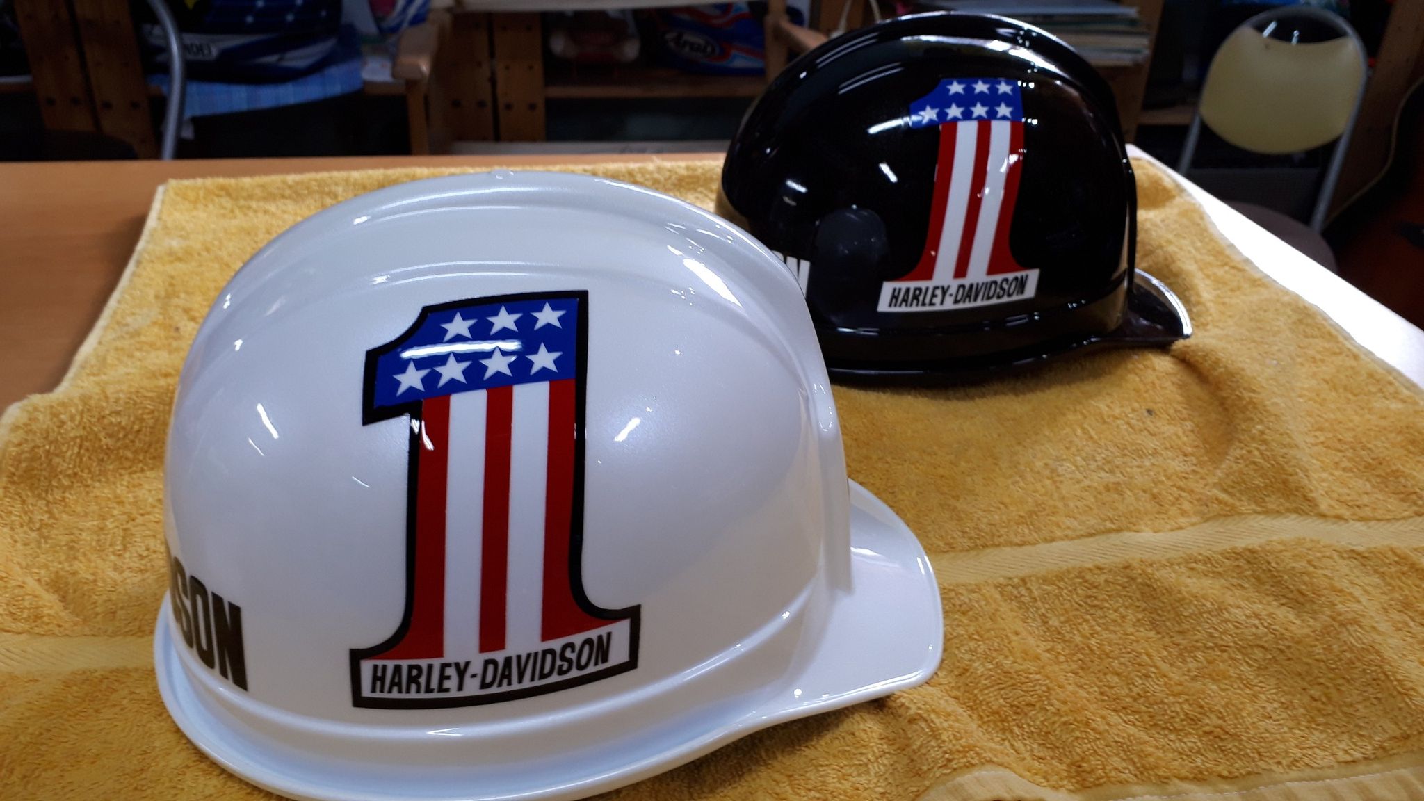 workers helmet
